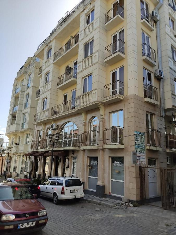 Pushkin Street Pearl 호텔 쿠타이시 외부 사진